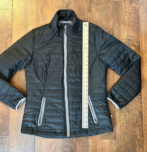 Charles River Apparel  black/grey puffer jacket, size M