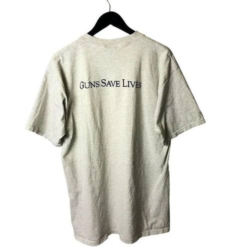 Roots 90s Vintage All Sport Grass  Guns Save Lives T Shirt Made In USA Snake