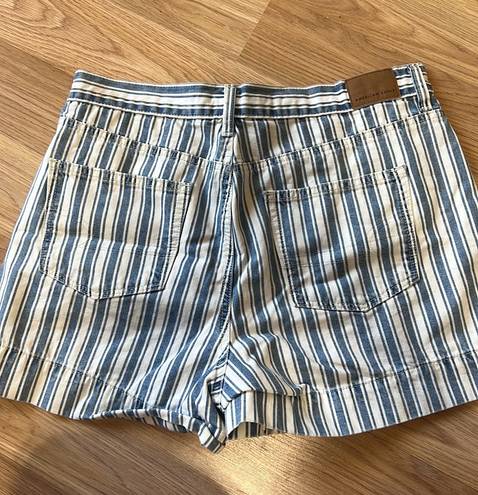 American Eagle Stripped Mom Short