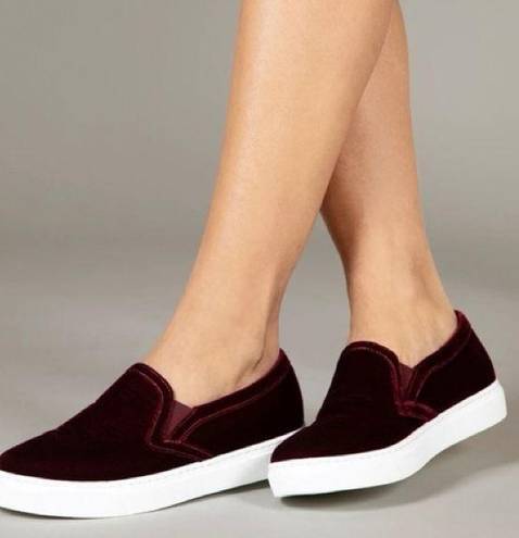 Mulberry M. Gemi Cerchio  Red velvet slip on sneakers | Size 40 / 9