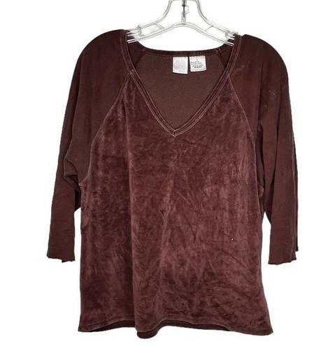 Natori Vintage  Velour Top