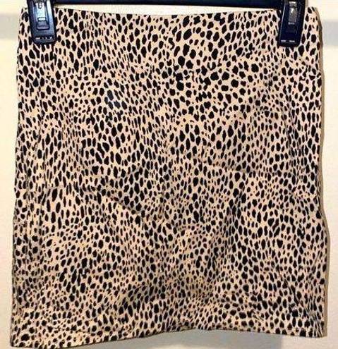 Brandy Melville  Pheobe Leopard Cheatah Print Mini Skirt size XS - Made in Italy