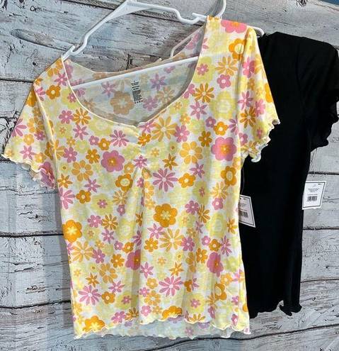 Edge 5B STYLE  Bundle of Two Lettuce  T-Shirts Black & Floral Print - Large