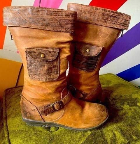 Ruff Hewn  Womens Leather Boots with Side Pocket! Distressed Size 9 EUC!