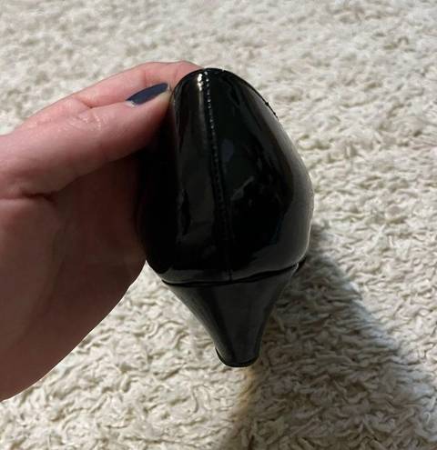 Kate Spade  Black Bow Wedge size 7B