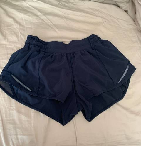 Lululemon Hotty Hot Short 2.5”