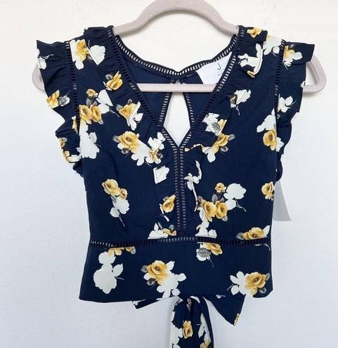 J.O.A. CHRISELLE Ruffle crop top open back floral blue