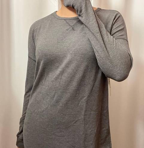 Tresics NWT  Solid Gray Pullover Long Sleeve Sweater T-Shirt Dress Size Medium