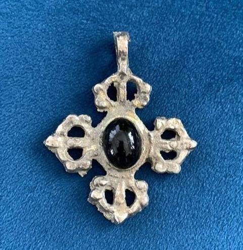 Onyx Medieval Black  Cabochon Stone SIlver Pewter Gothic Cross Pendant