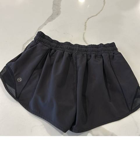 Lululemon Hotty Hot Short 2.5”