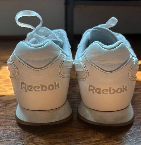 Reebok Sneakers