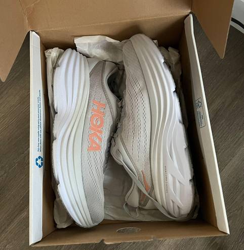 Hoka Bondi 8