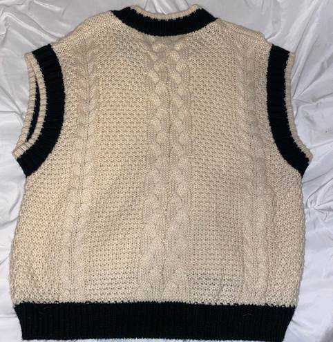 Sweater Vest Multiple Size M