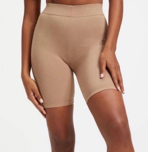 Good American  Tan Cycling Bike Shorts