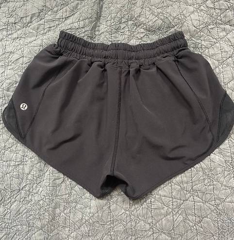 Lululemon Black Hotty Hot 2.5” Shorts