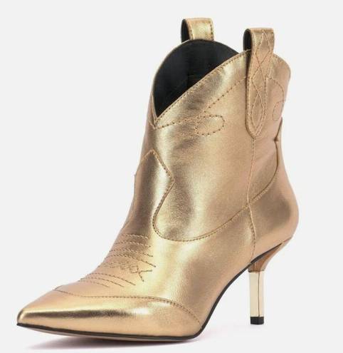 Jessica Simpson NEW  Nelda Gold Pointed Toe Pull On Kitten Heel Western  Booties