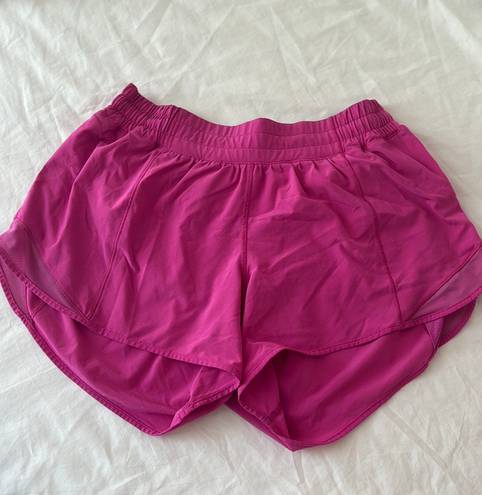 Lululemon Hotty Hot Shorts 4”