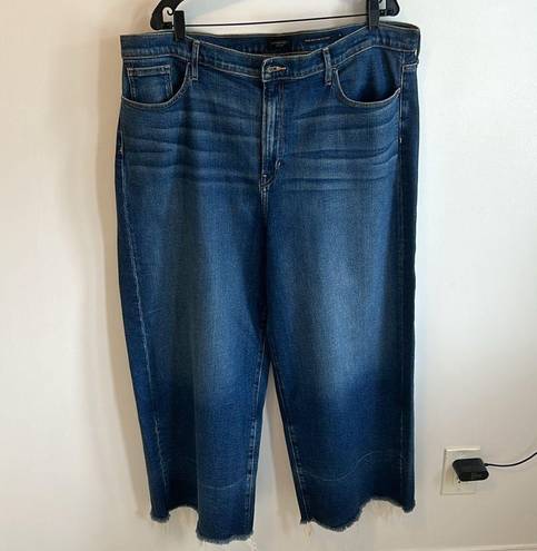 Banana Republic  High Rise Wide Leg Crop Jeans