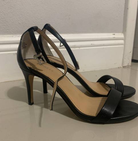 EXPRESS Black Heel Sandal