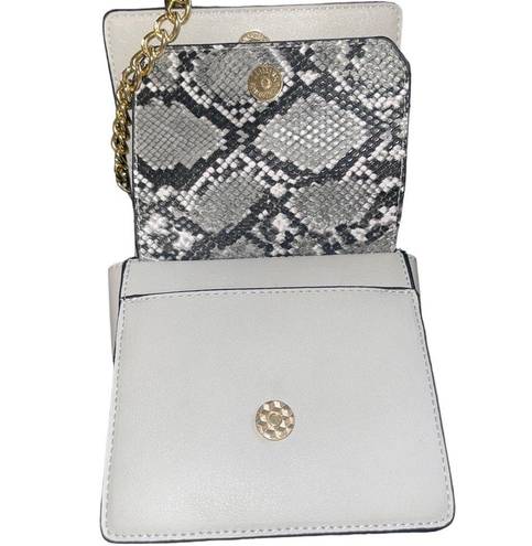 Kensie NWOT!  Snakeskin Trim Chain Crossbody