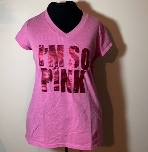 Xersion I’M SO PINK v-neck foil Print athletic shirt top pink cancer awareness