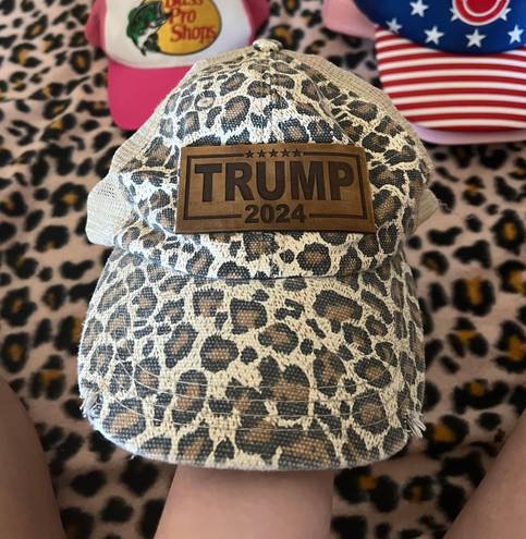 trump hat Multiple
