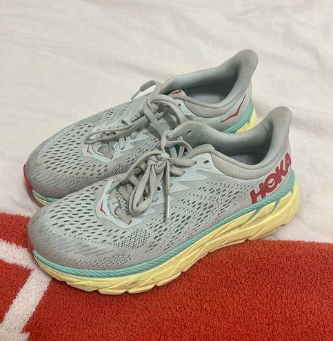 Hoka Clifton 7 Shoes