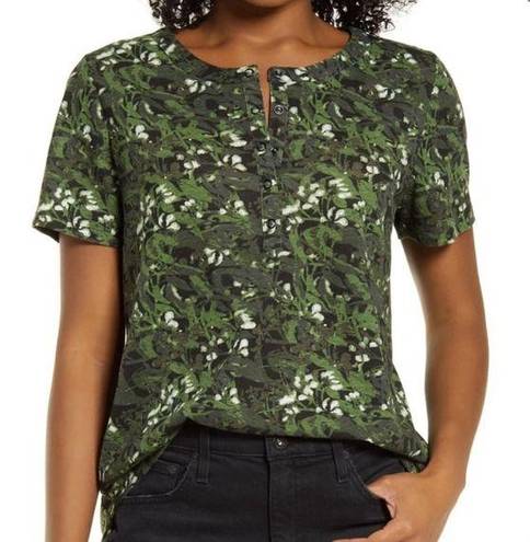 Caslon  Snap Placket Henley Green Floral Snap Button T-Shirt Small NWT