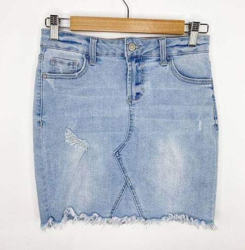 Celebrity Pink  Light Wash Blue Denim Raw Hem Mini Skirt Women's Size 1/25