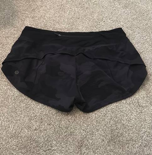 Lululemon Speed Up Shorts 2.5