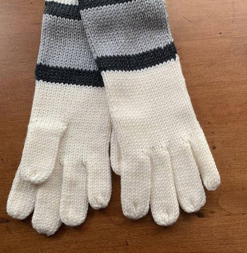 Juicy Couture Rare Retro  Pam & Gela Girls Club Wool Winter Gloves New with Tags