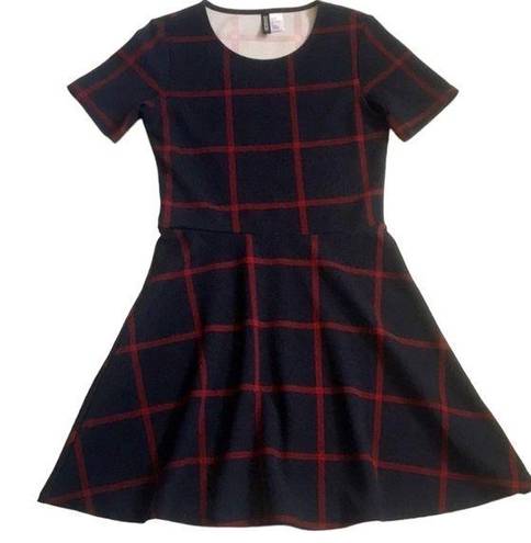 Divided H&M  Plaid  Short Sleeve Fit and Flare Dress, Womens Size 0