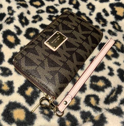 Michael Kors MK Wallet Wristlet