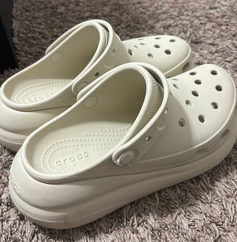 Crocs Platform