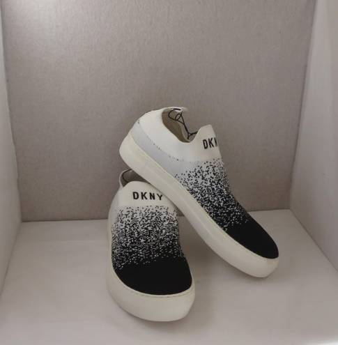 DKNY Women's Slip-On Shoes Size 8.5