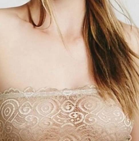 Free People NWOT  Bandeau Bra Lace Tube Top Tan Beige Women’s XS Small NEW