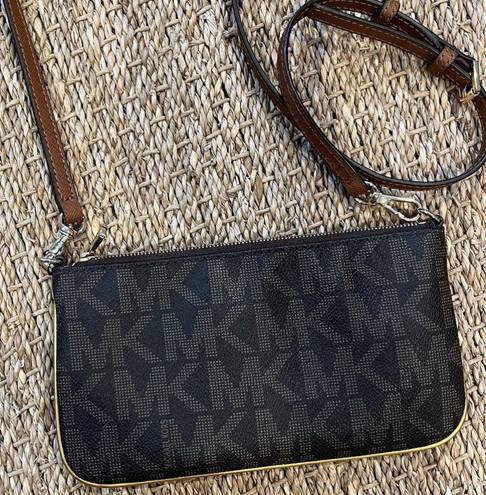 Michael Kors Small Slim Specchio Crossbody