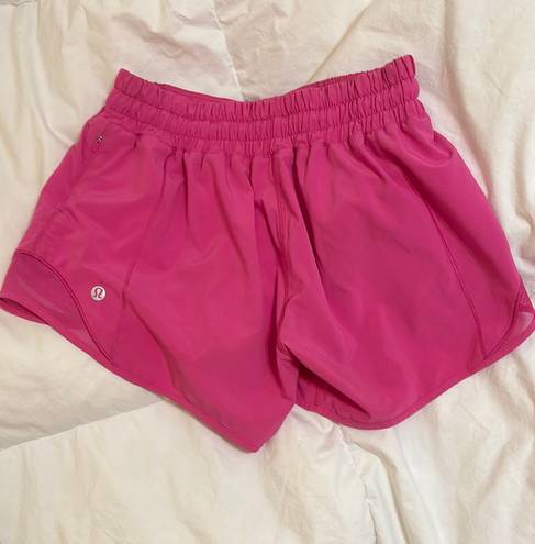 Lululemon Hotty Hot Short 2.5” Sonic Pink