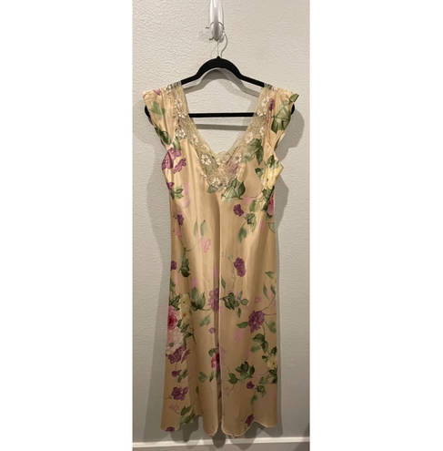 Oscar de la Renta  Rare Floral Robe With Gown