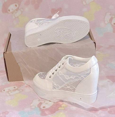 Cyrus White rhinestone & lace Platform bride fashion shoes (8)