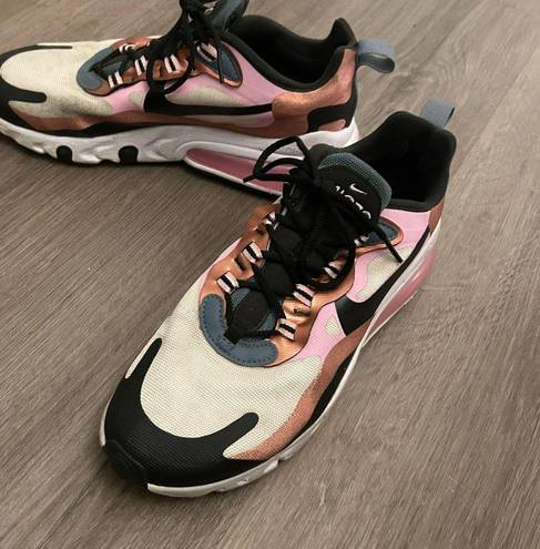 Nike Women’s Air Max 270 React Shoes