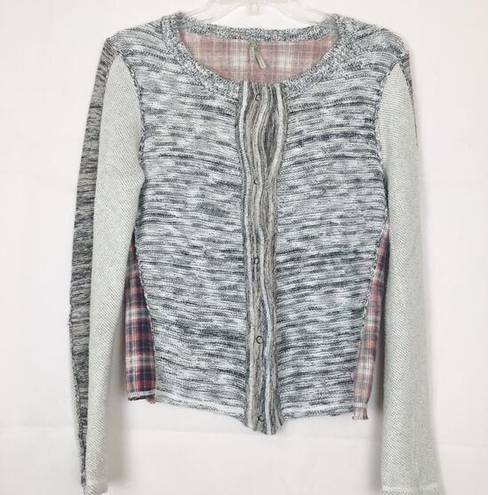 BKE  Embroidered Plaid Boho Flannel Cardigan Size Small