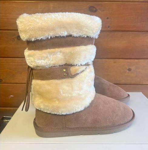 Natural Reflections  Bernie Shearing Boots Sz 10 NIB