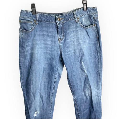 Apt. 9 Faded Ripped Light Blue Jeans Wm Size 12