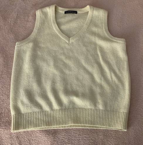 Brandy Melville White Knit Vest