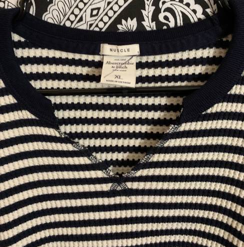 Abercrombie & Fitch Sweater