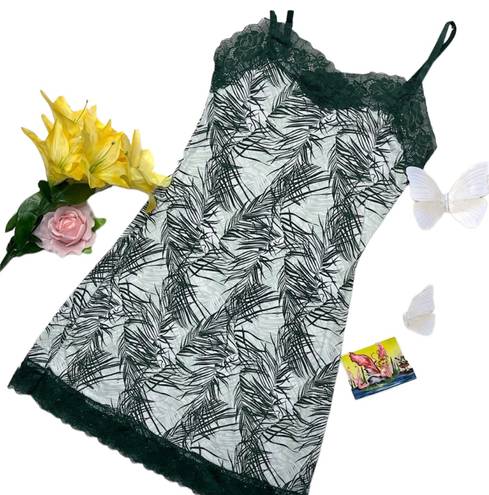 Secret Treasures  Tropical leaf print sleeping slip chemise dress