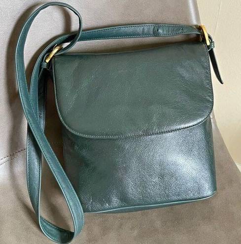 Valerie Stevens VINTAGE  green leather crossbody bucket bag