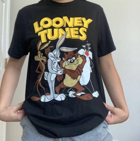 Looney Tunes  T-shirt