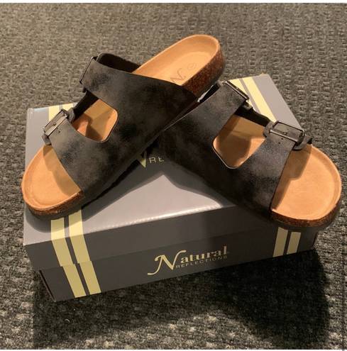 Natural Reflections Black Sandals